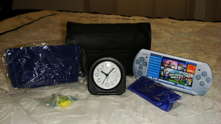 Illustration for article titled Funde Razor Gift Giveaway Count Down: The First Box
